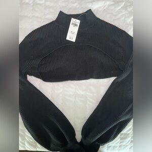 Hollister black sweater sleeves!